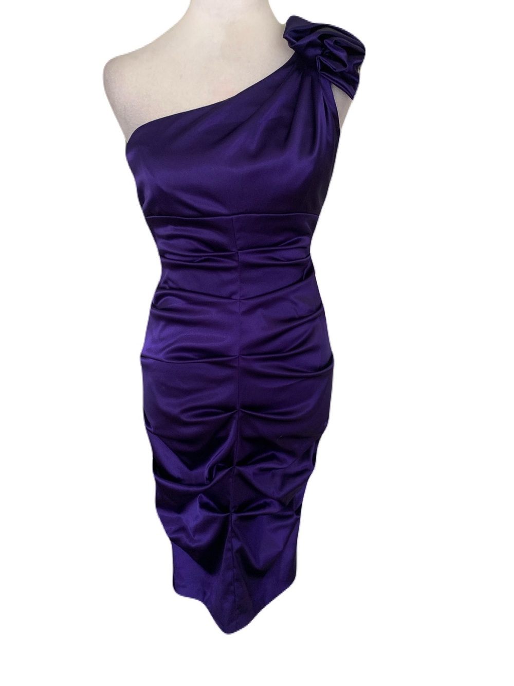 NWT Xscape One-Shoulder Deep Purple Satin Ruched Cocktail Prom HOCO Formal Dress